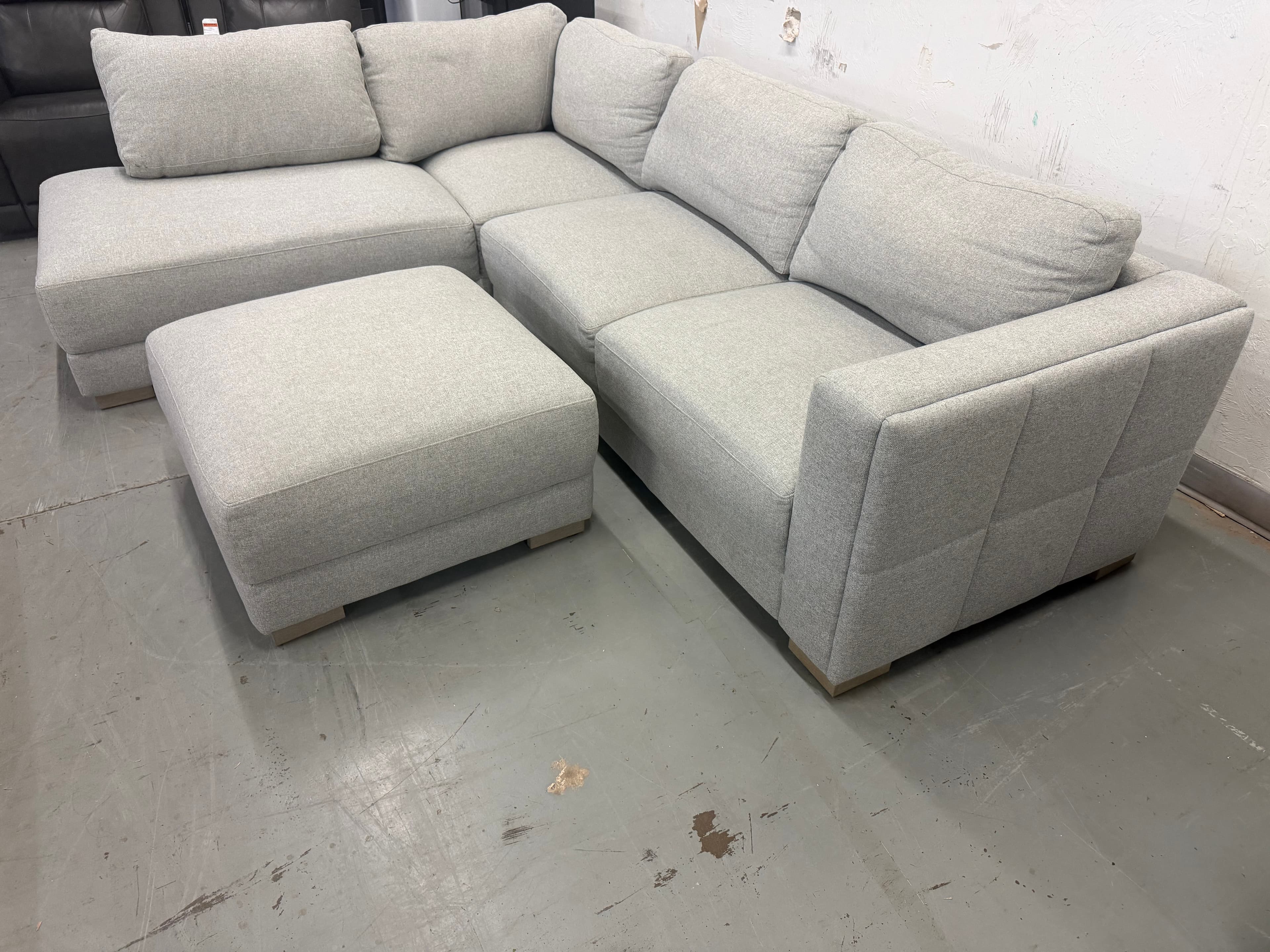 Drayden Fabric Sectional